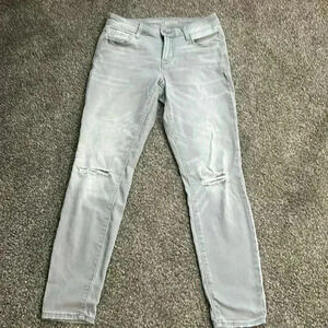 Women’s Old Navy Rickstar mid rise skinny jeans. Size 2
